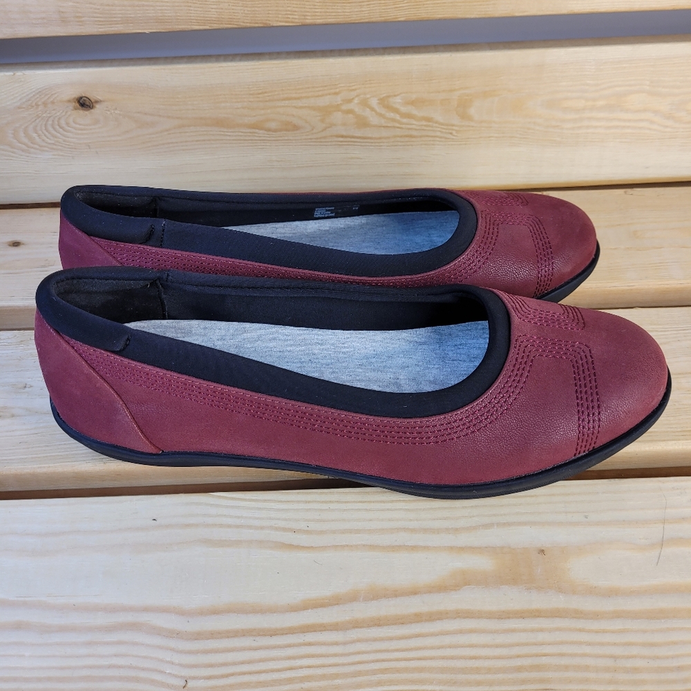 Cloudsteppers by Clark's Ayla Low flats womens size 8